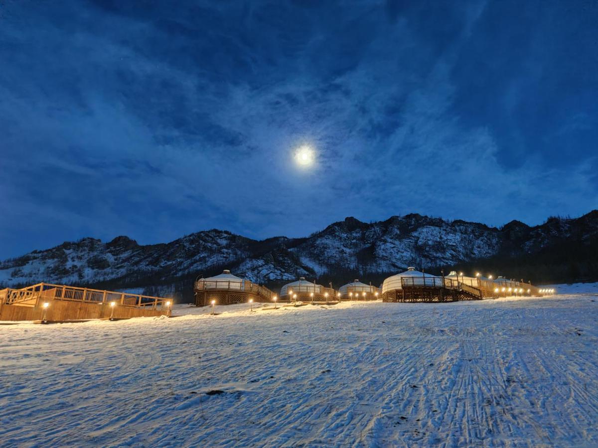 Terelj Resort Bayan Bulagiin Hural Dış mekan fotoğraf